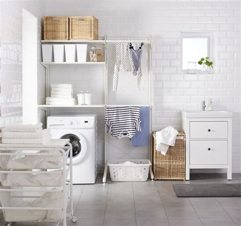 Prateleiras de parede de casa de banho (3). Casa de banho e...lavandaria. Tudo no sítio certo. # ...