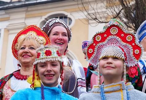 31 Traditional Festivals In Europe In 2022 You Must Attend Once Folk