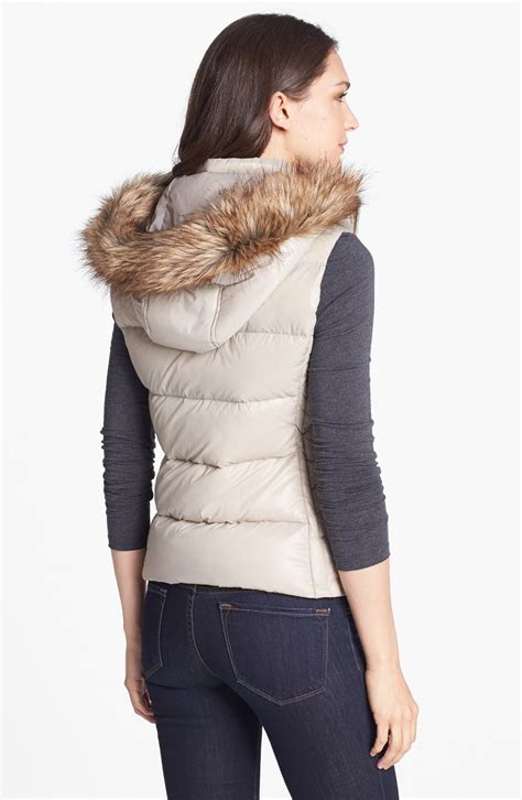 Vince Camuto Faux Fur Trim Hooded Down Vest In White Bone Lyst