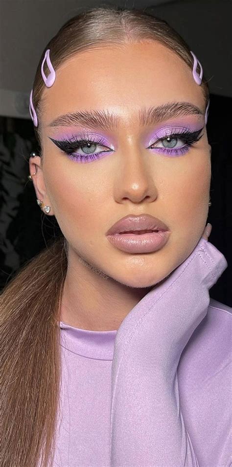 50 Gorgeous Makeup Trends To Try In 2022 Lavender Eye Makeup I Take