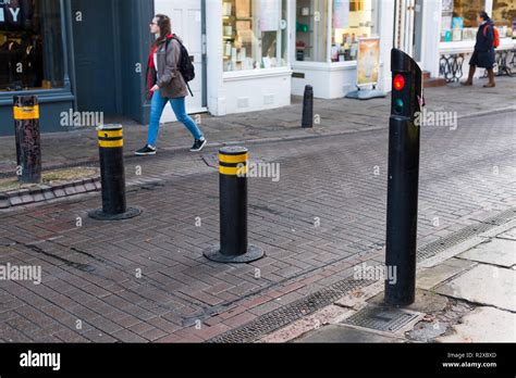 Bollards On City Street Hi Res Stock Photography And Images Alamy