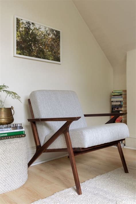 Otio Mist Gray Walnut Lounge Chair Mid Century Modern Lounge Chairs
