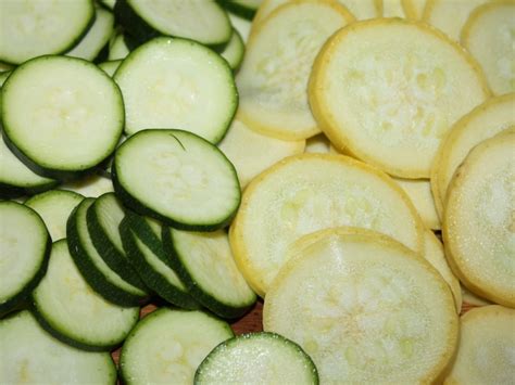 How to cut thin slices of zucchini. It's Summer! Squash | Red, White and Blueberries