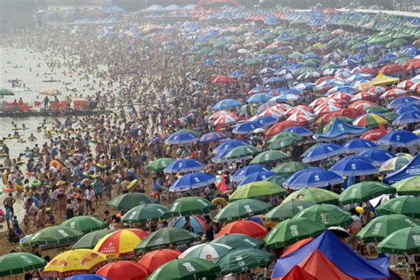 15 Amazing Photos That Show The Problem Of Overpopulation In China