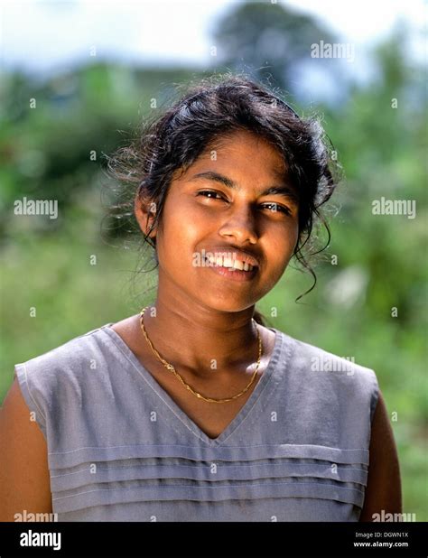 Young Sinhalese Woman Portrait Sri Lanka Stock Photo 62030918 Alamy