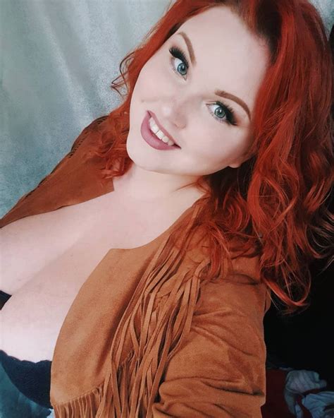 Hot alasti punaiset hiukset tytöt Uusi porno videoita