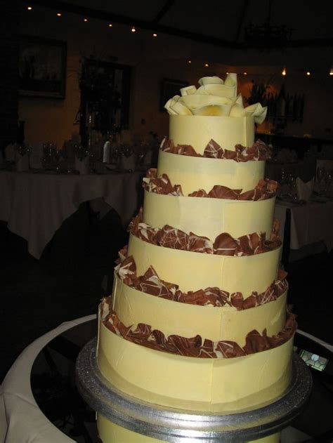A 6 Tiers Of Valrhona Ivoire White Chocolate Wrap Decorated With