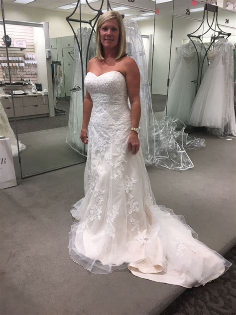Davids Bridal V3587 Wedding Dress New Size 12 599 Dresses