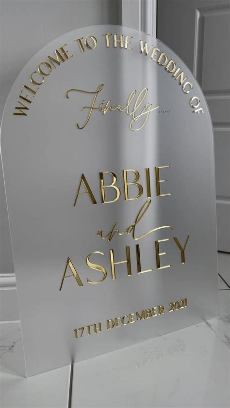Stunning Full Gold Mirror Font Dome Welcome Sign Video Wedding