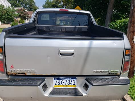 Attempting To Replace My Tailgate Honda Ridgeline Owners Club Forums