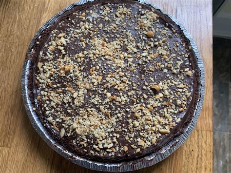 Vegan Peanut Butter Cup Pie With Chocolate Ganache And Crushed Peanuts