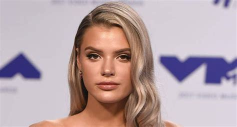Alissa Violet Body Measurements Height Weight Bra Size Shoe Size