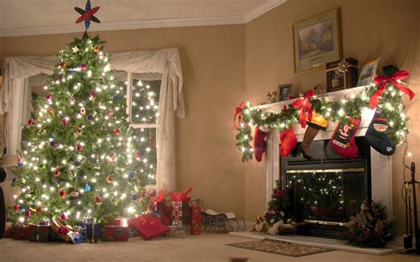 Amazing Super Home Christmas Tree And T Decoration On