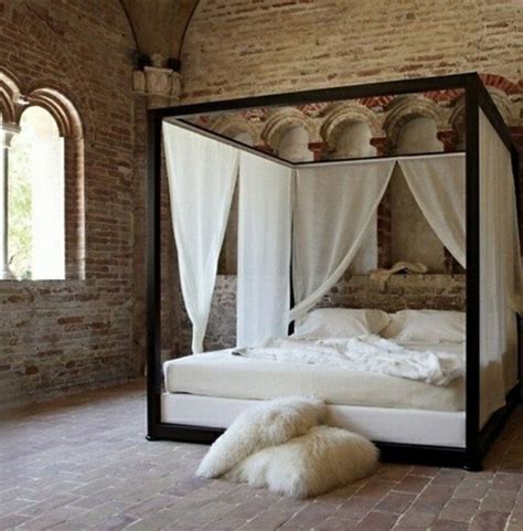With a frame and no dressing, it makes the classic style look more authentic, even without canopy bed curtains. 20 Of The Most Beautiful Canopy Bed Curtains - Housely