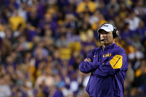 Les Miles Buyout LSU Coach Reportedly Tells Boosters Saturday Is Final Game Payout Could Be