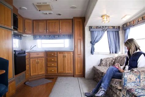 Fabulous 5th Wheel Camper Makeover • Mobile Home Living