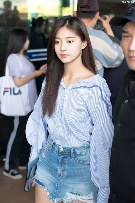 8 Airport Outfits That Prove Twices Tzuyu Can Make Any Casual Fashion