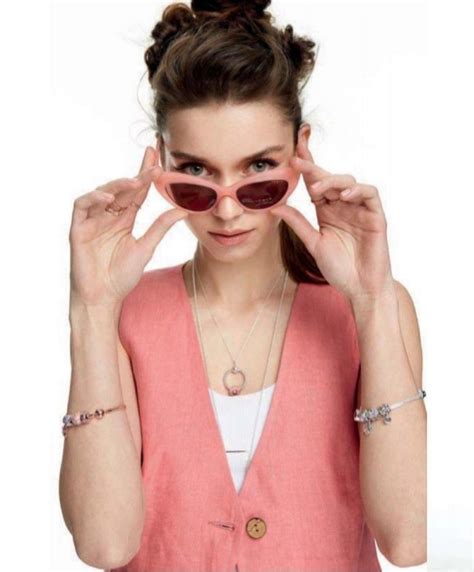 afra saracoglu cat eye sunglasses sark insta fashion ongles moda fashion styles fashion