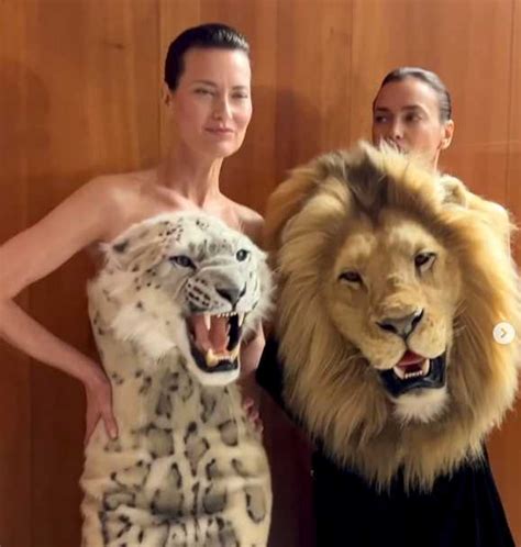 Kylie Jenner luce vestido con cabeza de león y detona el debate Aristegui Noticias