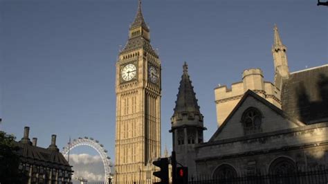 London S Big Ben Clock Chimes To Be Silenced For Urgent Repairs Aol News