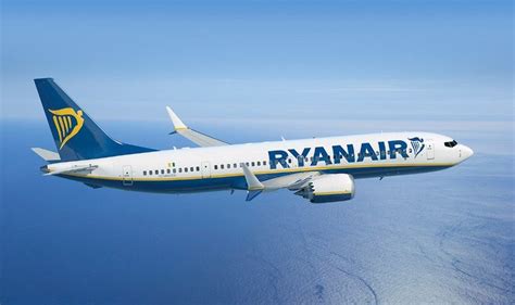 Ryanair boeing b737 8001 3 of 5 based on 57 user ratings. Ryanair Halts Boeing 737 MAX Order Payments - SamChui.com