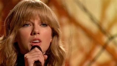 Chatter Busy Taylor Swift Sings Latest Track The Last Time On The X