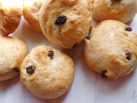We did not find results for: Rosinenbrötchen aus Quark - Ölteig, ein gutes Rezept aus ...