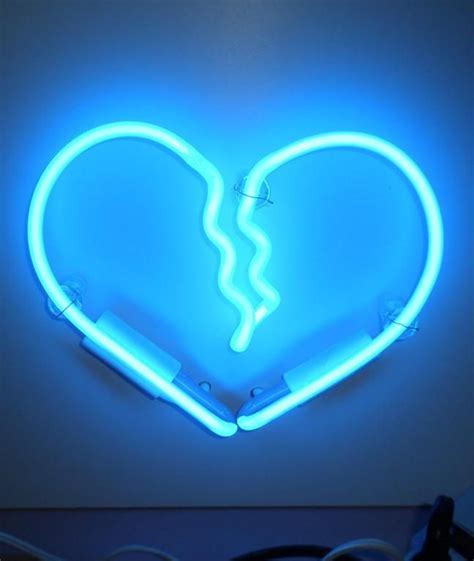 Broken Heart Blue Blue Aesthetic Dark Blue Wallpaper