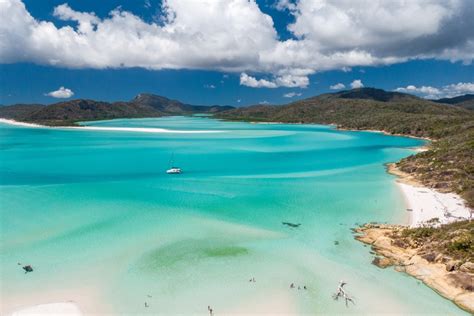 Guide to the Whitsunday Islands - Tourism Australia