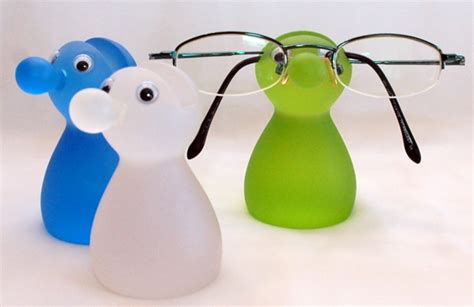 jeri s organizing and decluttering news stop misplacing your glasses use cool eyeglass holders