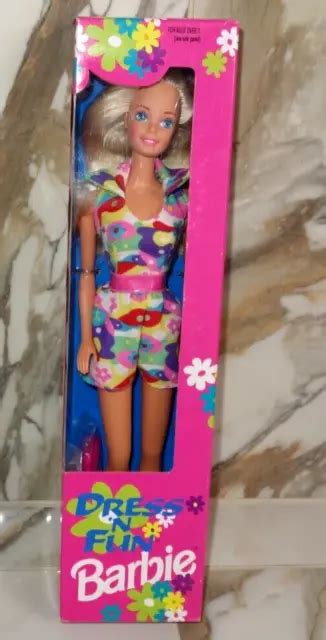 Vintage Mattel 1993 Dress N Fun Barbie Doll Blonde 10776 Flower Romper