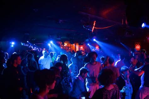A Club Called Rhonda A Look Inside Las Perfectly Polysexual Party