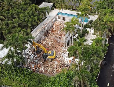 Good Riddance Epsteins 18million Florida Beach Estate Where He