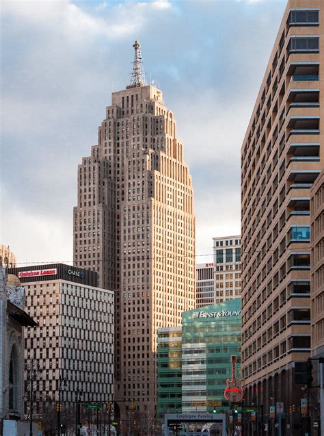 Penobscot Building At Dusk Detroit Is Home To One Of The