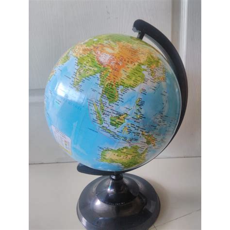 Gambar Globe Bola Dunia Pulp