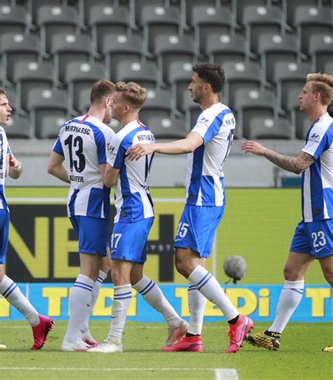 Bundesliga 7 may at 15:30. Hertha Berlin Wins Again As Strong Form Since Restart ...
