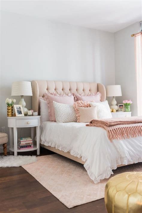 The best thing when it comes to white bedroom interior is that it makes the room larger than it actually is while keeping the room fresh, airy and shiny. My Chicago Bedroom // Parisian Chic, Blush Pink | Pink ...