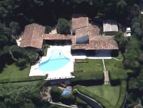 Bernard arnault home & property (bernard arnault house address): 【LVMH】Bernard Arnault | President House