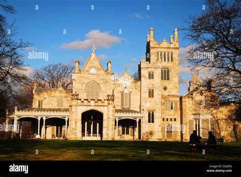 Lyndhurst The Gothic Revival Home Of Railroad Giant Jay Gould Sits