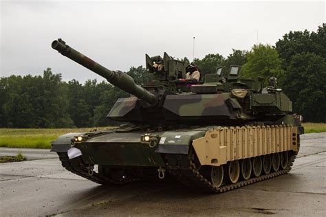 First Us Army Abrams Tank Spotted With Modern Protection Systems
