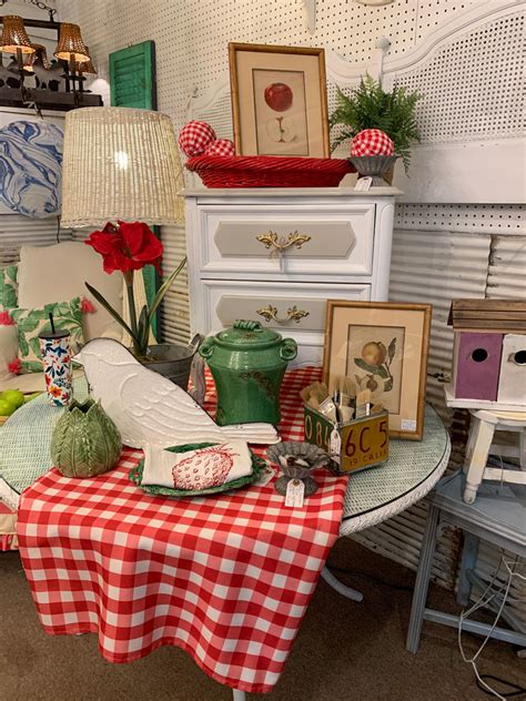 Five Tips For Creating A Successful Antique Booth