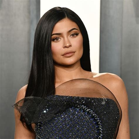 Kylie Jenner Admits Shes ‘getting Buff And Shows Off Her Toned Biceps