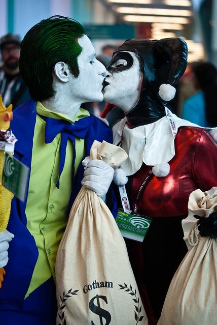Harley Quinn Kissing The Joker Flickr Photo Sharing