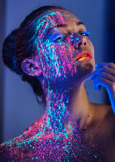 Pin By Maddison Birgbauer On Vision Board Neon Photography Uv