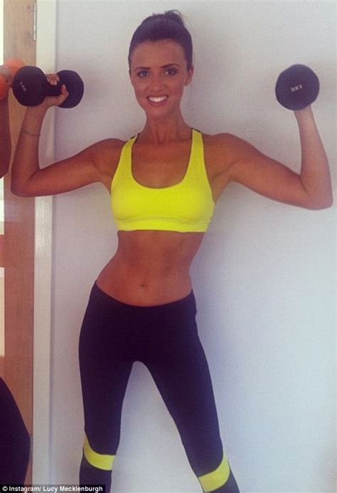 Lucy Mecklenburgh Looks Skinnier Than Ever In Post Workout Picture Daily Mail Online