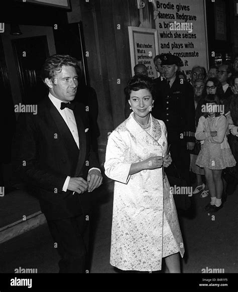 Queen Mother Birthday August Princess Margaret And Anthony Armstrong Jones Stock Photo Alamy