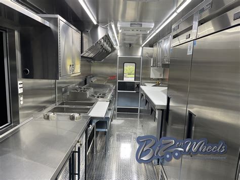 Premium Kitchen 18ft Food Truck Food Trucks Concession Trailer
