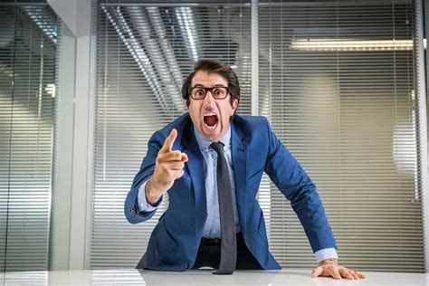 Boss Shouting 6 Easy Steps To Fix The Situation I Competent