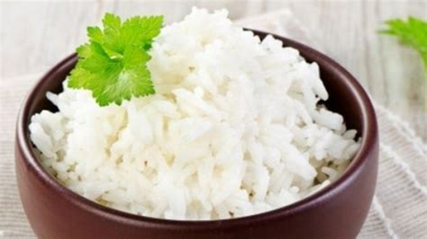 Untuk membakar 242 kalori nasi, anda boleh lakukan salah satu daripada aktiviti berikut: Perbedaan Kandungan Nutrisi Beras Merah dan Beras Putih ...