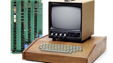 Rare First Generation Apple Computer In Top Condition Sold At Bonhams